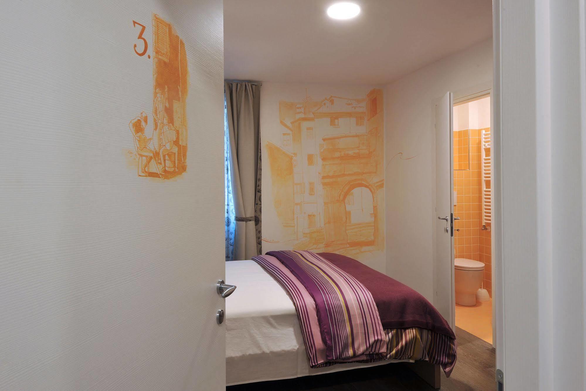 Residenza Corso Saba 호텔 트리에스테 외부 사진