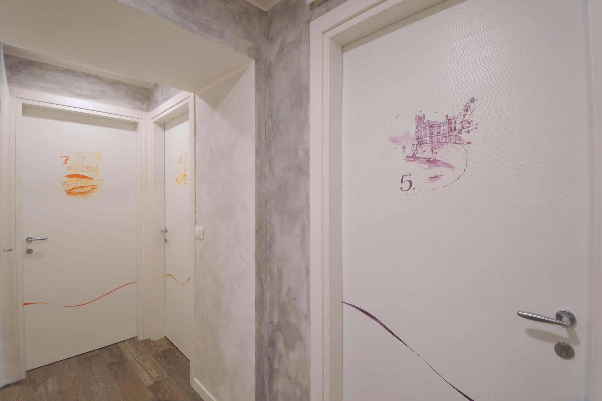 Residenza Corso Saba 호텔 트리에스테 외부 사진
